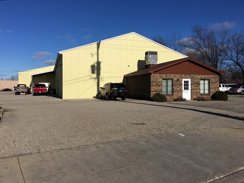 More Photos Of 2629 Prairie St SW, Wyoming Manufacturing For Lease