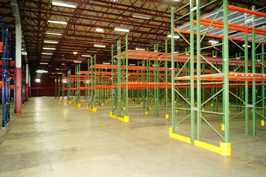 More Photos Of 1840 Gordon Hwy, Augusta Warehouse For Sale