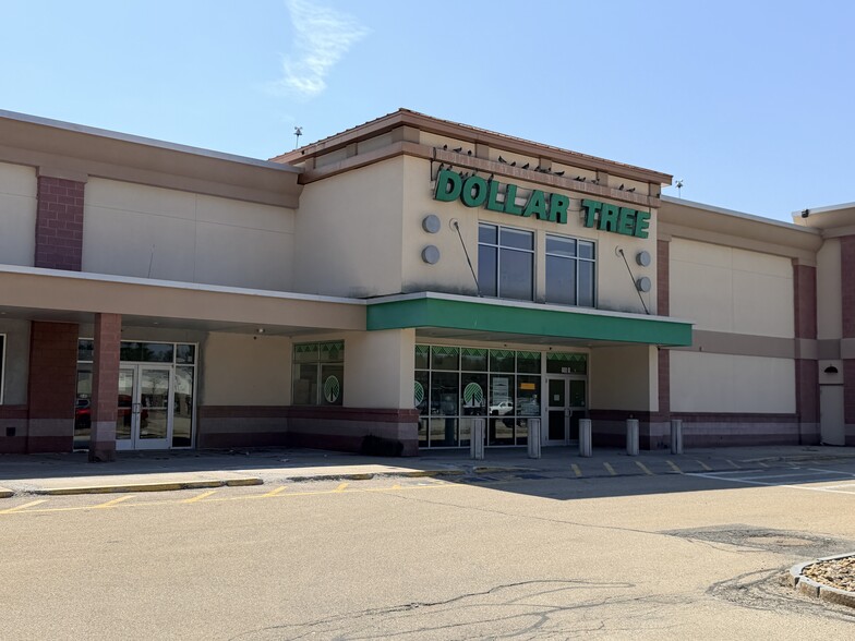 Primary Photo Of 599-603 Nashua St, Milford Unknown For Lease