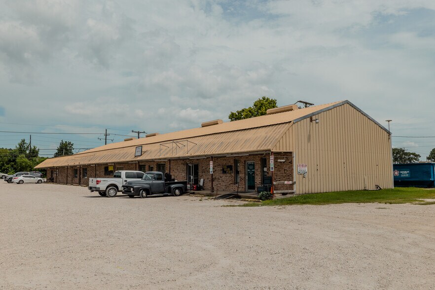 More Photos Of 23874 Loop 494, Porter Freestanding For Sale