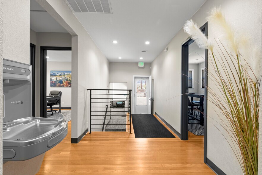 More Photos Of 802 S Tejon St, Colorado Springs Office For Sale