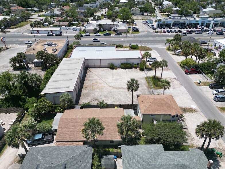 More Photos Of 815 S 3rd St, Jacksonville Beach Auto Repair For Lease