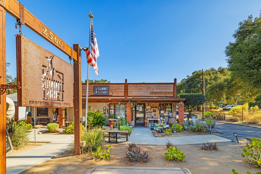 More Photos Of 2562 Alpine Blvd, Alpine Storefront Retail Residential For Sale