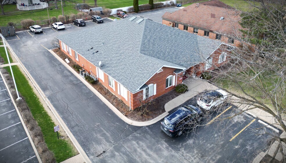 Primary Photo Of 17236 Harlem Ave, Tinley Park Office For Sale