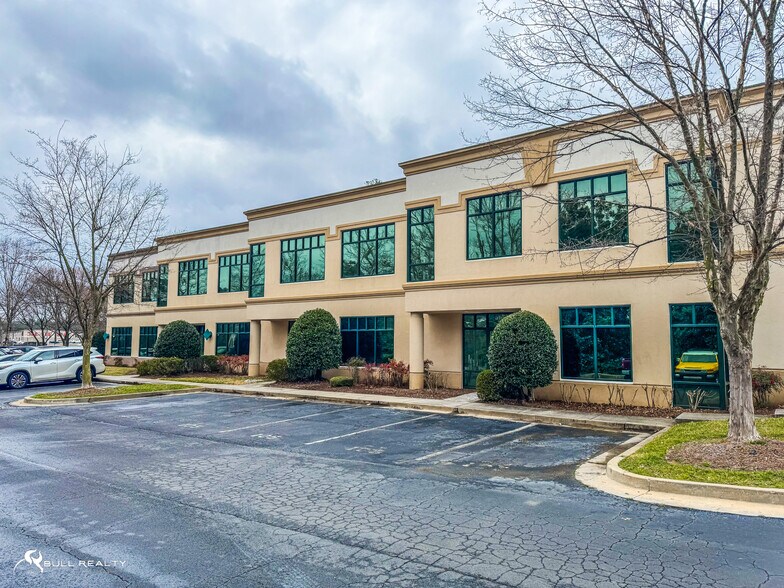 More Photos Of 1690 Roberts Blvd, Kennesaw Warehouse For Sale