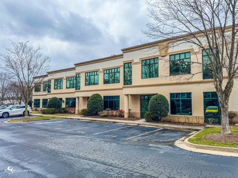 More Photos Of 1690 Roberts Blvd, Kennesaw Warehouse For Lease