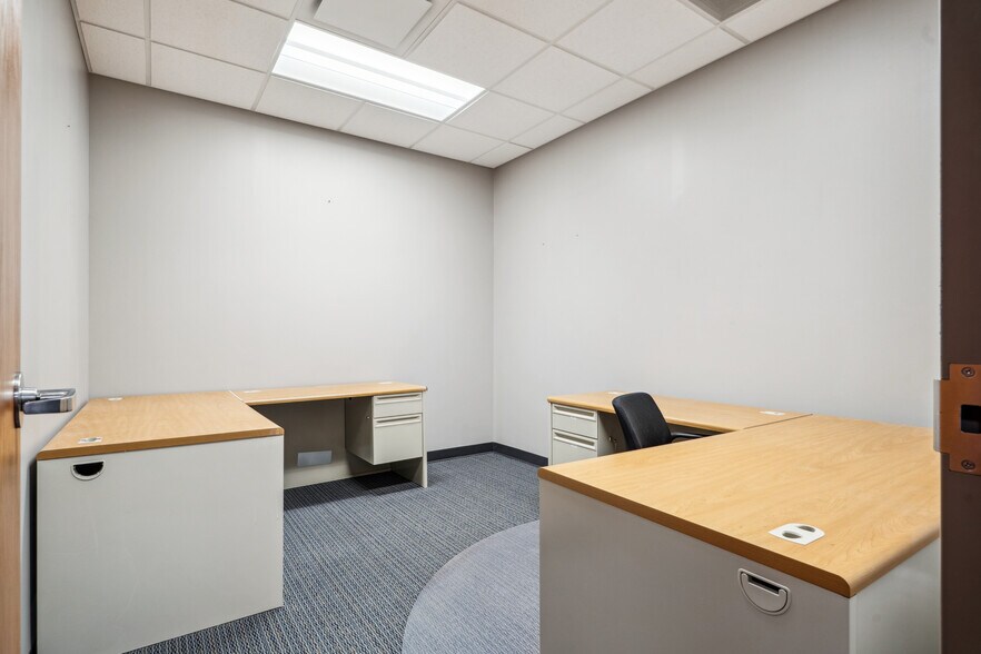 More Photos Of 1414 Main St, Keokuk Office For Sale