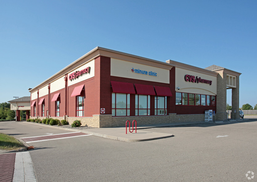 Primary Photo Of 15115 Dove Trl, Apple Valley Drugstore For Lease