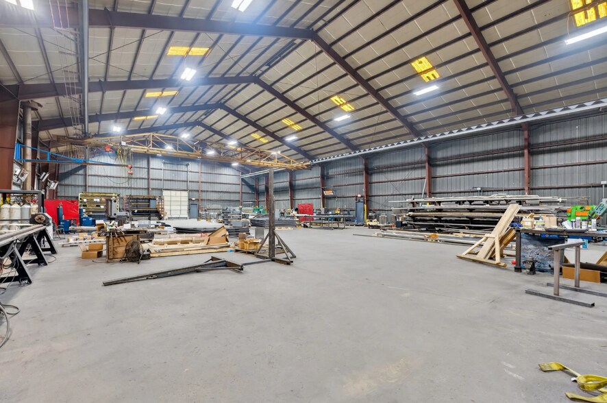 More Photos Of 12 Crigler St, Greenville Warehouse For Sale