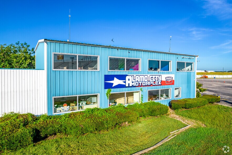 More Photos Of 3641 S Santa Clara Rd, Marion Freestanding For Sale