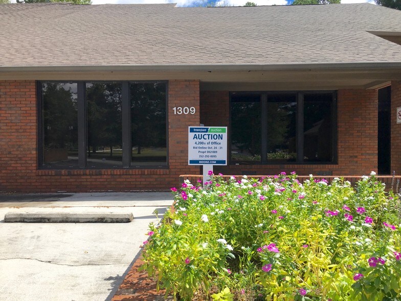 More Photos Of 1309 Milstead Ave NE, Conyers Medical For Lease