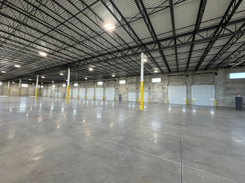 More Photos Of 14301 Weber Dr, Huntley Service For Sale