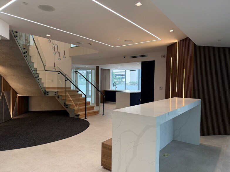 More Photos Of 1300 Brickell Bay Dr, Miami Apartments For Sale