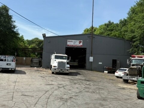 More Photos Of 2514 W Point Ave, College Park Manufacturing For Sale