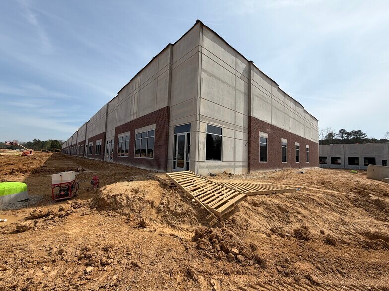 Primary Photo Of 1485 Goodwin Rd, Apex Unknown For Lease