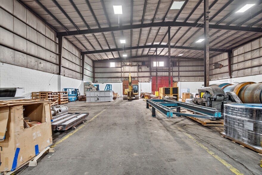 More Photos Of 120 Mill St, Springport Manufacturing For Sale