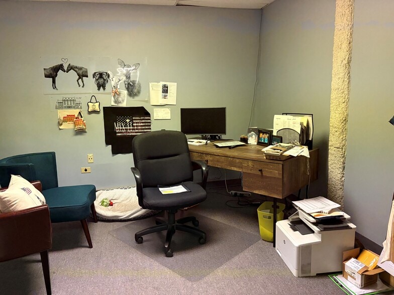 More Photos Of 410 E Walnut St, Perkasie Manufacturing For Lease