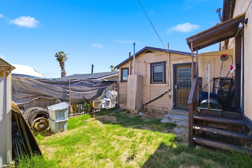 More Photos Of 2908-12 E 8th st, National City Multifamily For Sale