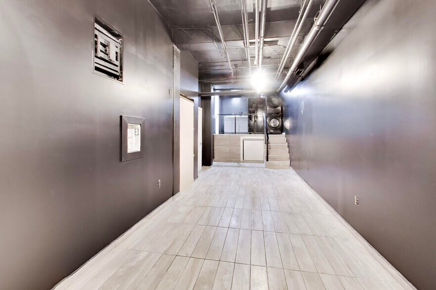 More Photos Of 924 H St NE, Washington Storefront For Lease