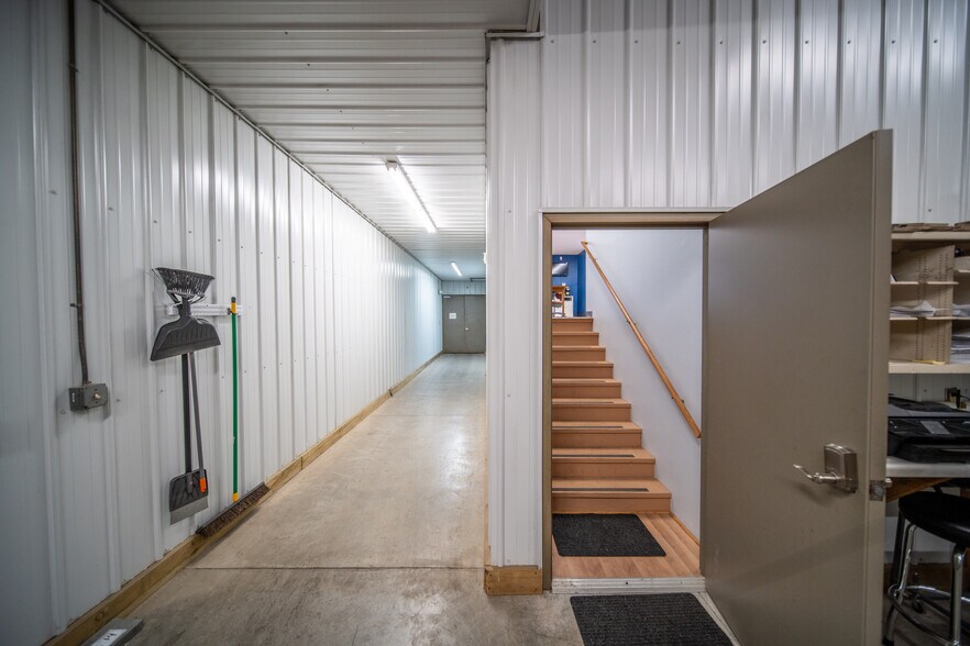 More Photos Of 7447 Dresser Dr NE, Rochester Refrigeration Cold Storage For Sale