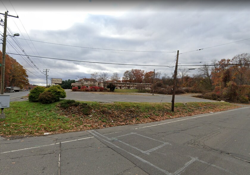 More Photos Of 2620 S Main St, Waterbury Land For Lease
