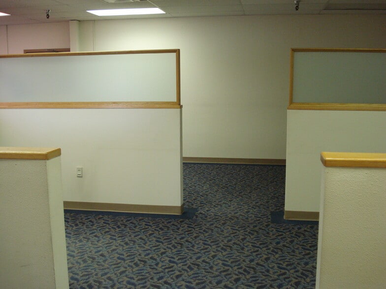 More Photos Of 113 W Northern Lights Blvd, Anchorage Unknown For Lease