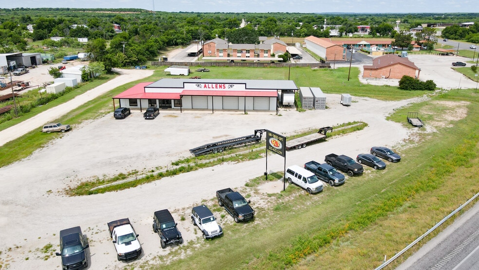 More Photos Of 1307 US-84, Coleman Warehouse For Sale