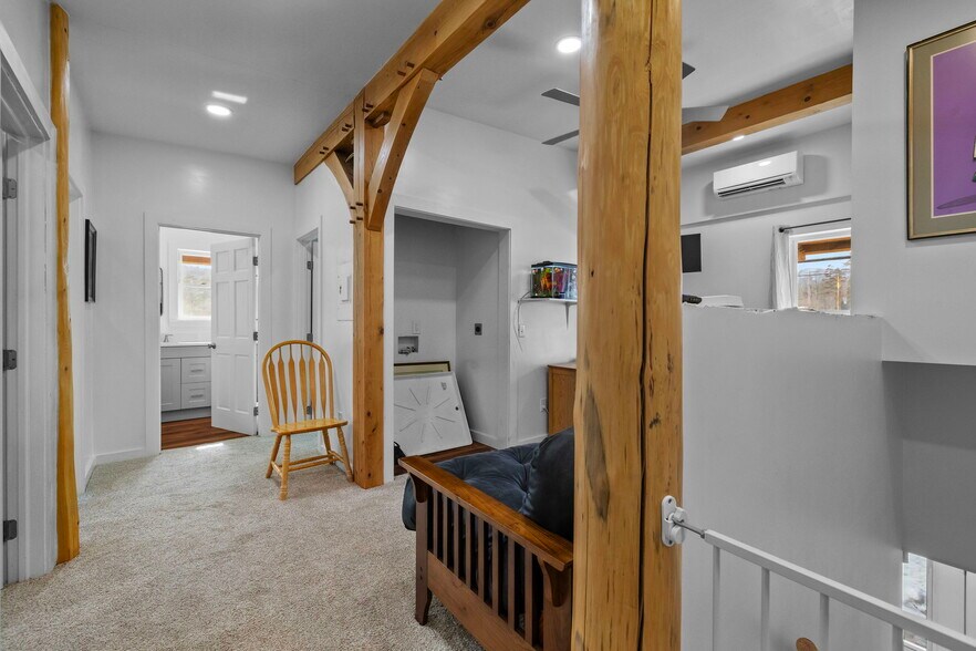 More Photos Of 180 Main St, North Woodstock Hotel For Sale