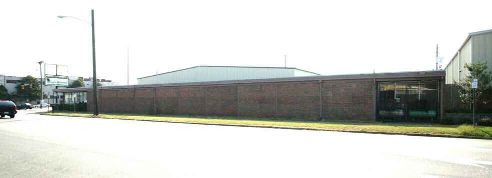 More Photos Of 3131 4th Ave S, Birmingham Manufacturing For Lease