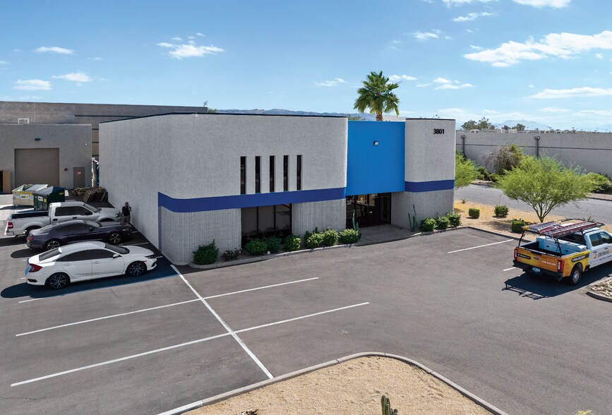 More Photos Of 3801 E Wier Ave, Phoenix Warehouse For Lease