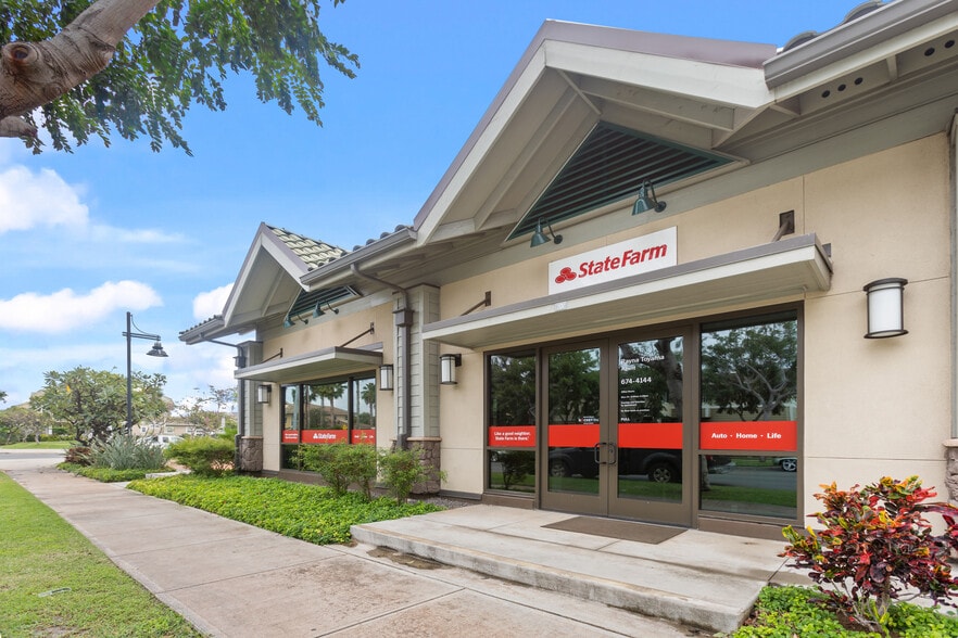 More Photos Of 1051 Kakala St, Kapolei Storefront Retail Office For Lease