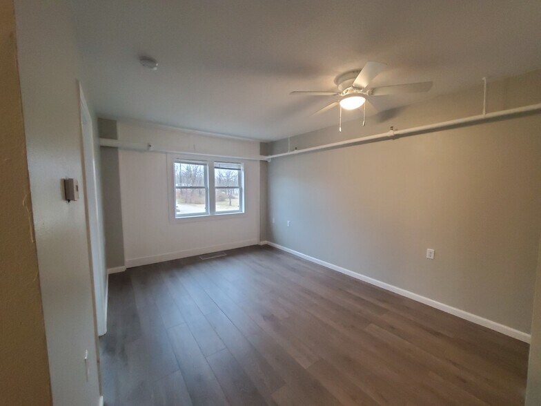 More Photos Of , Yates Center Multifamily For Sale