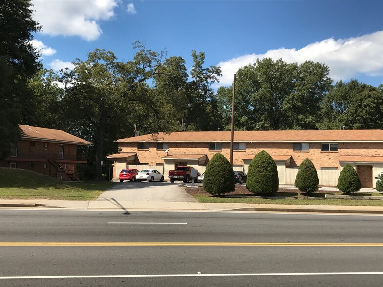 23432347 Newnan St, East Point, GA 30344 Apartments For Sale