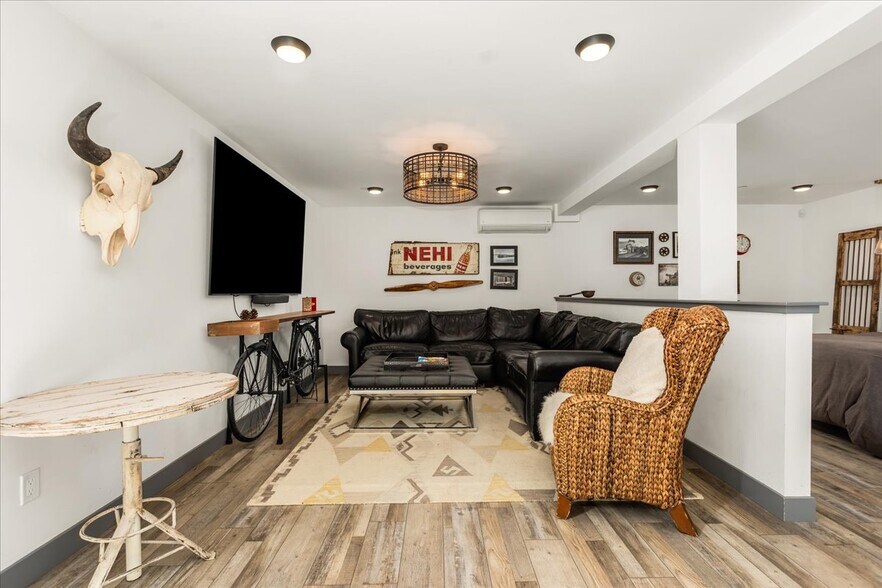 More Photos Of 224 Church St, Nevada City Office For Sale