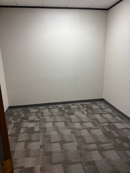 More Photos Of 12999 Jess Pirtle Blvd, Sugar Land Coworking Space