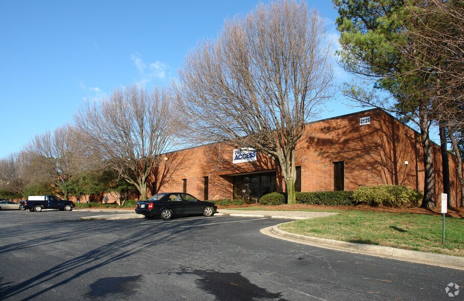 More Photos Of 2129 Northwest Pky, Marietta Distribution For Lease