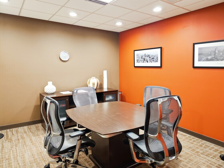 More Photos Of 4321 W College Ave, Appleton Coworking Space