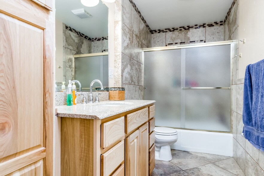 More Photos Of 40444 Bush Rd, Avondale Specialty For Sale