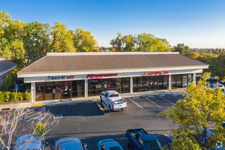 More Photos Of 411 Blue Ravine Rd, Folsom General Retail For Lease