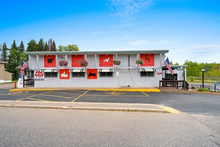 More Photos Of W11466 US Hwy 8, Dunbar Restaurant For Sale