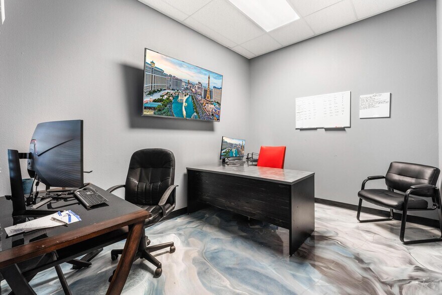 More Photos Of 6230 McLeod Dr, Las Vegas Office For Sale