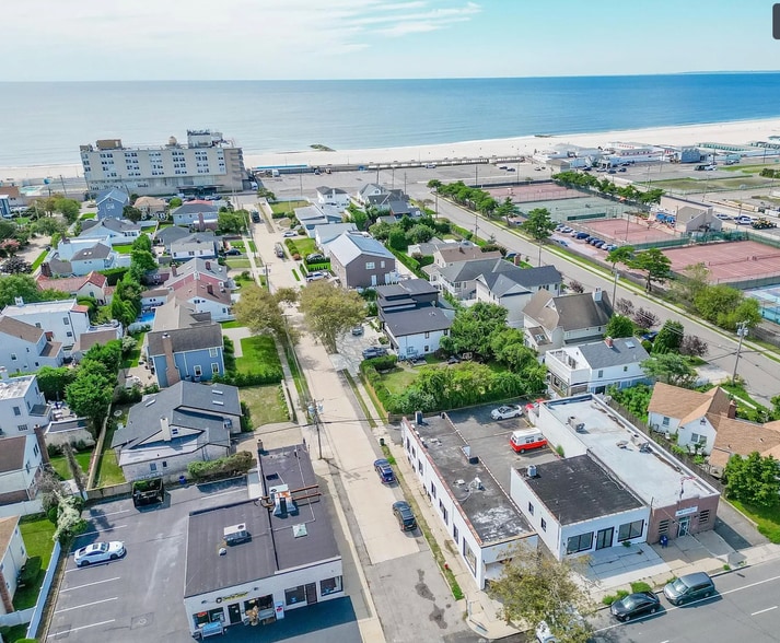 More Photos Of 2001 Park St, Atlantic Beach Storefront Retail Residential For Sale