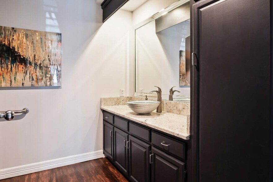 More Photos Of 1200 Coit Rd, Plano Medical For Sale