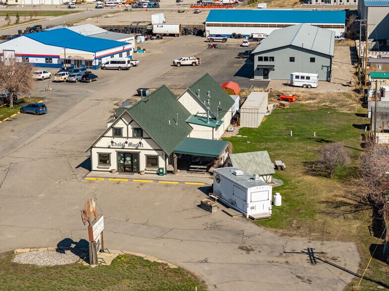 More Photos Of 6410 Jackrabbit Ln, Belgrade Storefront For Sale