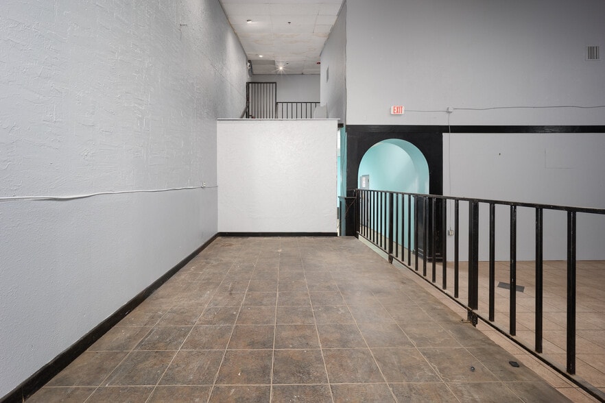 More Photos Of 6825 W Wilshire Blvd, Oklahoma City Theater Concert Hall For Sale