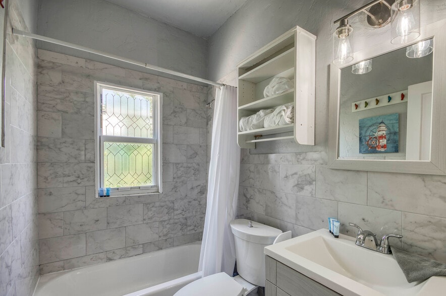 More Photos Of 130 S Ocean Breeze, Lake Worth Beach Apartments For Sale