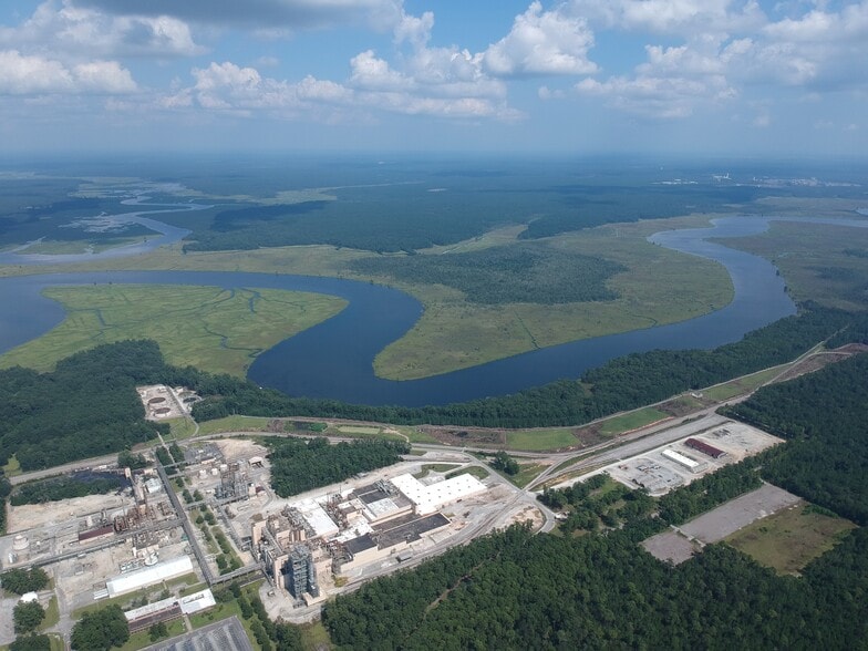 More Photos Of 3350 Cypress Gardens Rd, Moncks Corner Distribution For Sale