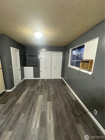 More Photos Of 616 Columbia Ave, Bridgeport Multifamily For Sale