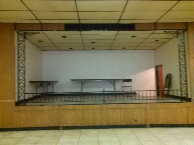 More Photos Of 5186 E Davison St, Detroit Lodge Meeting Hall For Sale