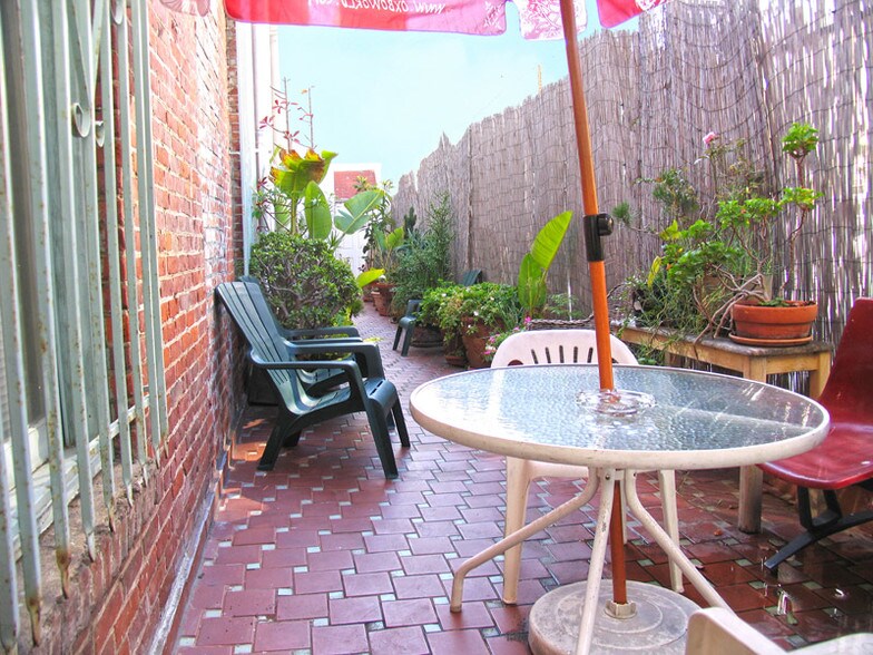 More Photos Of 119-131 Broadway, Santa Monica Office For Lease